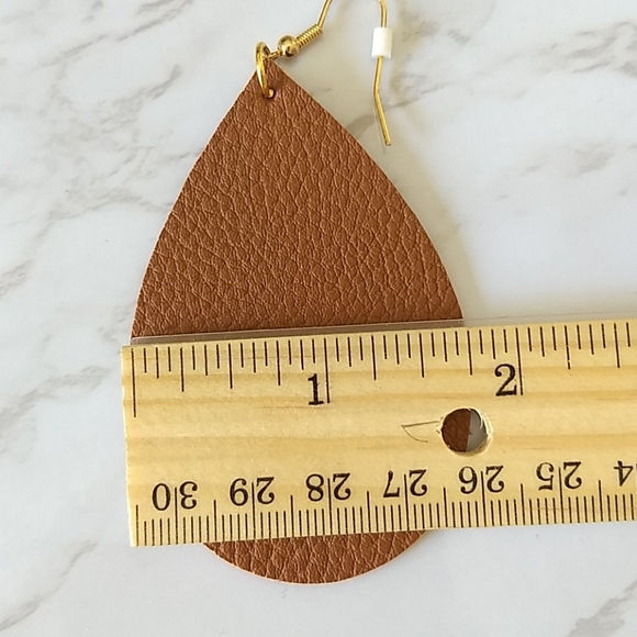 Leather earrings - Picture 6 of 6